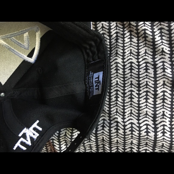 TINT HAT - Picture 3 of 3